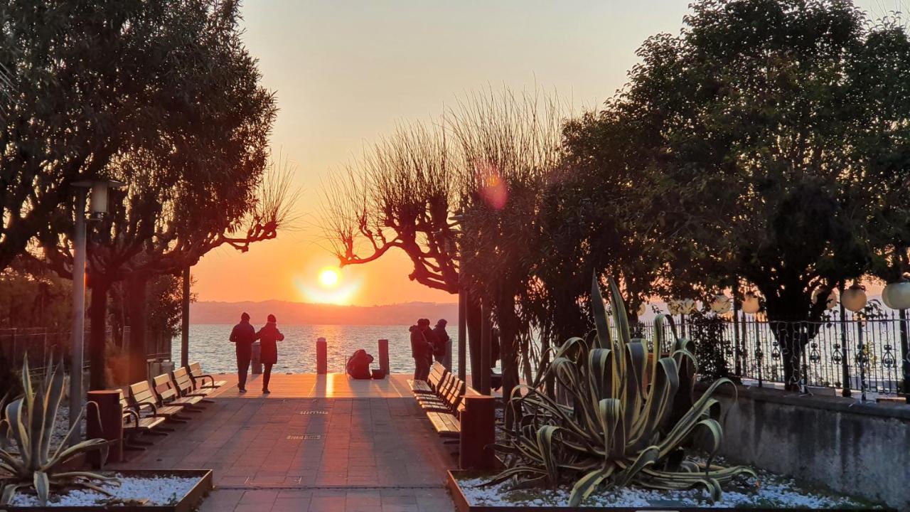 Appartamenti Adriana Sirmione Exteriör bild
